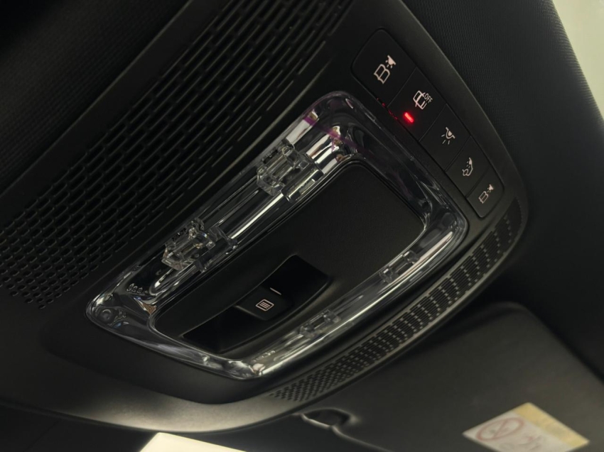 mercedes-benz cla 200 1.3 mhev amg line 7g-dct hibrido 4p automatico 202413