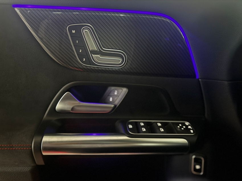 mercedes-benz gla 200 1.3 mhev amg line 7g-dct hibrido 4p automatico 202610