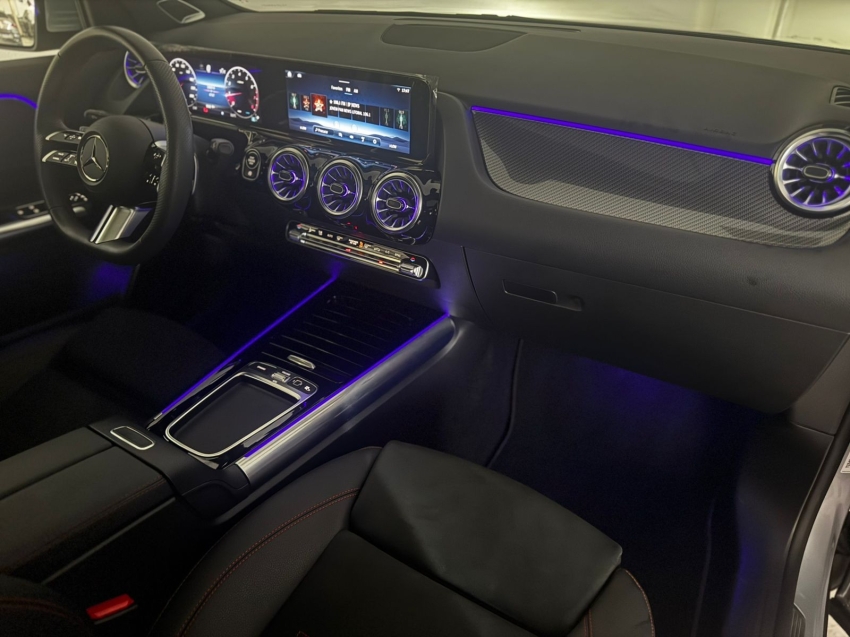 mercedes-benz gla 200 1.3 mhev amg line 7g-dct hibrido 4p automatico 202611