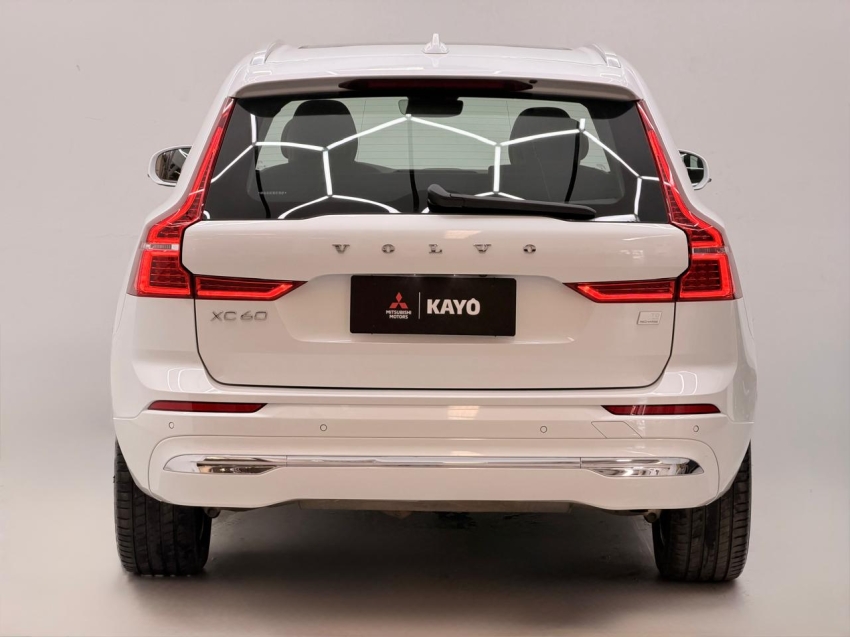 volvo xc60 2.0 t8 recharge plus awd geartronic 1.9 hibrido 4p automatico 20245