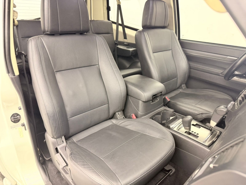 mitsubishi pajero full 3.8 hpe 4x4 v6 24v gasolina 2p automatico 201813