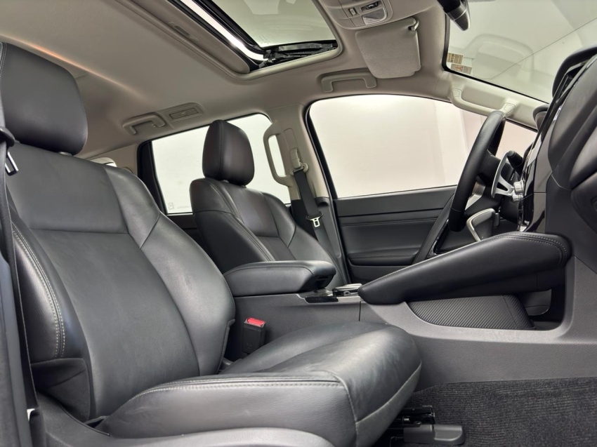 mitsubishi pajero sport 2.4 16v mivec turbo diesel legend awd automatico 4p 202513