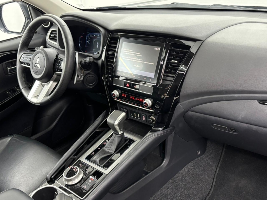 mitsubishi pajero sport 2.4 16v mivec turbo diesel legend awd automatico 4p 202511