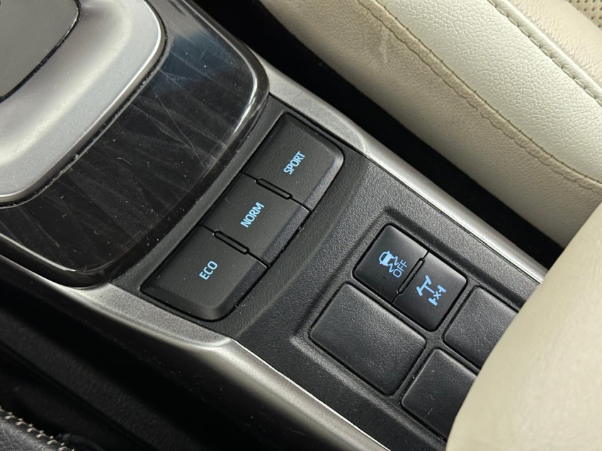 toyota hilux sw4 2.8 d-4d turbo diesel diamond 7l 4x4 automatico 2.7 4p 202212