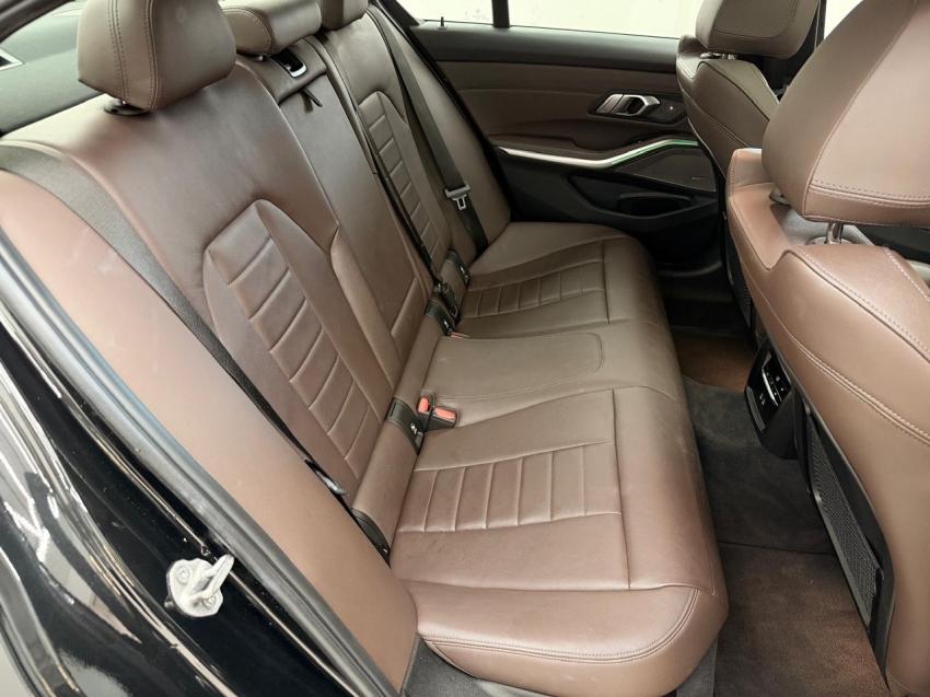 bmw 320i 2.0 16v turbo flex m sport automatico 1.9 4p 202315