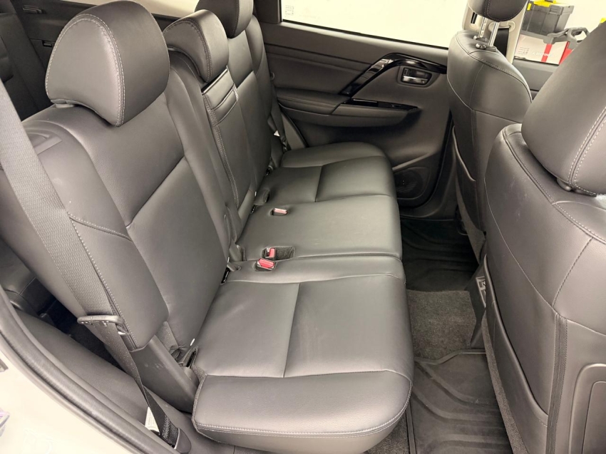 mitsubishi pajero sport 2.4 16v mivec turbo diesel legend awd automatico 4p 202518