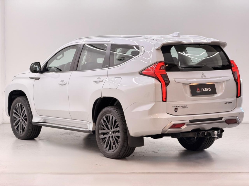 mitsubishi pajero sport 2.4 16v mivec turbo diesel legend awd automatico 4p 20253