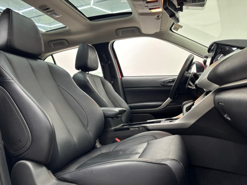 mitsubishi eclipse cross 1.5 mivec turbo gasolina hpe-s cvt 1.4 4p automatico 202512