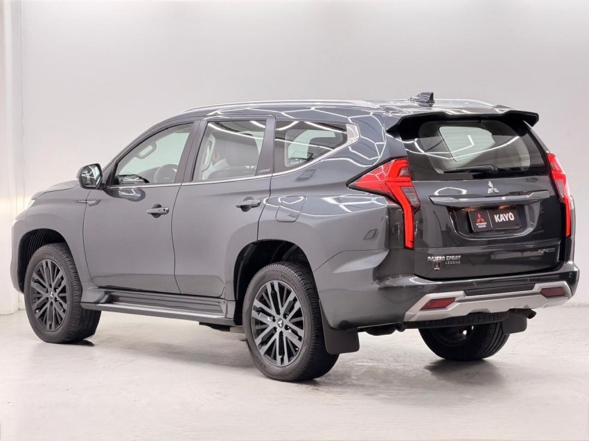 mitsubishi pajero sport 2.4 16v mivec turbo diesel legend awd automatico 4p 20251