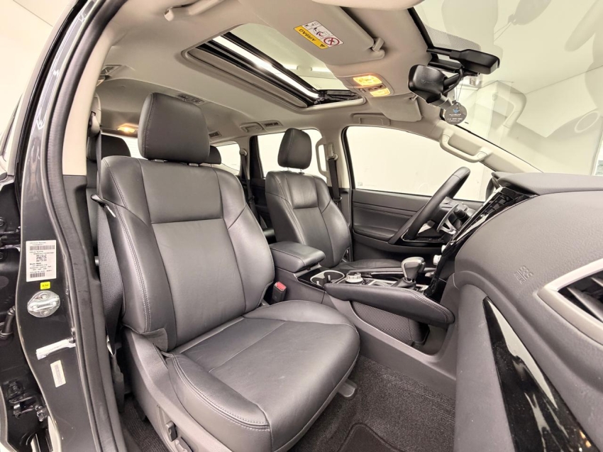 mitsubishi pajero sport 2.4 16v mivec turbo diesel legend awd automatico 4p 202517