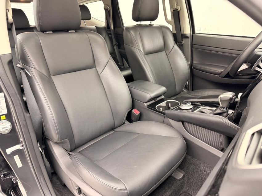 mitsubishi pajero sport 2.4 16v mivec turbo diesel legend awd automatico 4p 202518