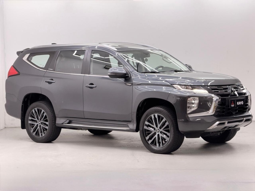 mitsubishi pajero sport 2.4 16v mivec turbo diesel legend awd automatico 4p 2025