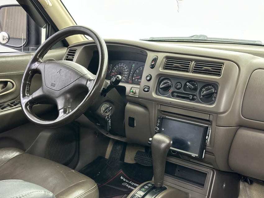 mitsubishi pajero sport 3.0 4x4 v6 24v gasolina 4p automatico 8.2 19997