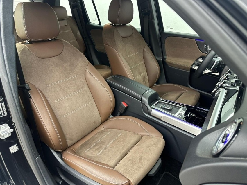 mercedes-benz glb 220 2.0 4m amg line 1.9 hibrido 4p automatico 202510