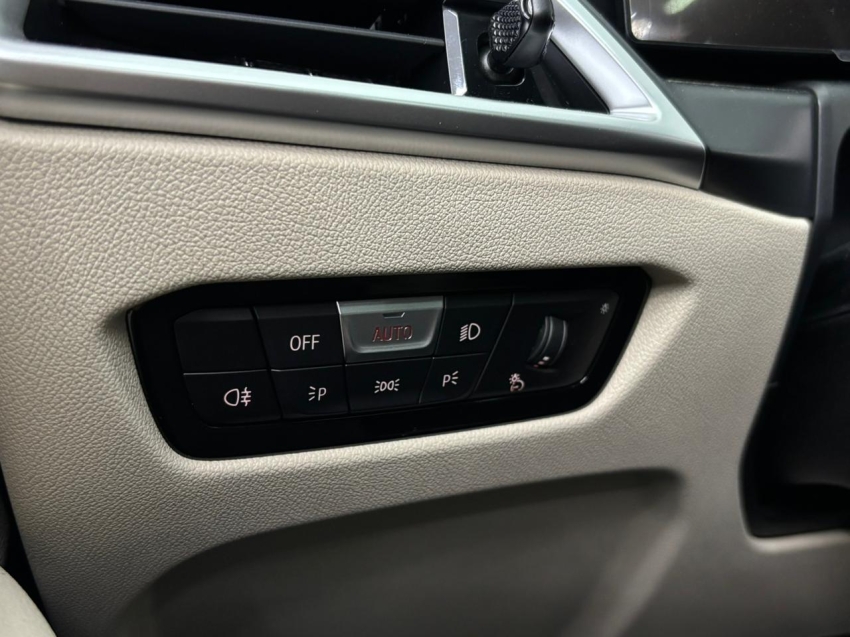 bmw 320i 2.0 16v turbo flex m sport automatico 1.9 4p 202419