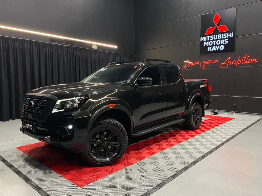 nissan frontier 2.3 16v turbo diesel pro4x cd 4x4 automatico 4p 2024