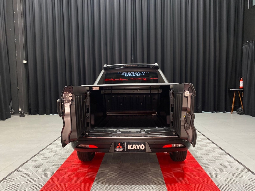 fiat toro 1.3 turbo 270 flex volcano at6 4p automatico 202511