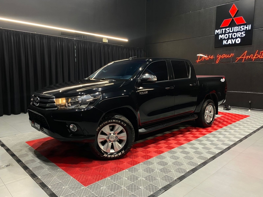 toyota hilux 2.7 srv 4x4 cd 16v flex 4p automatico 2.8 diesel 2017