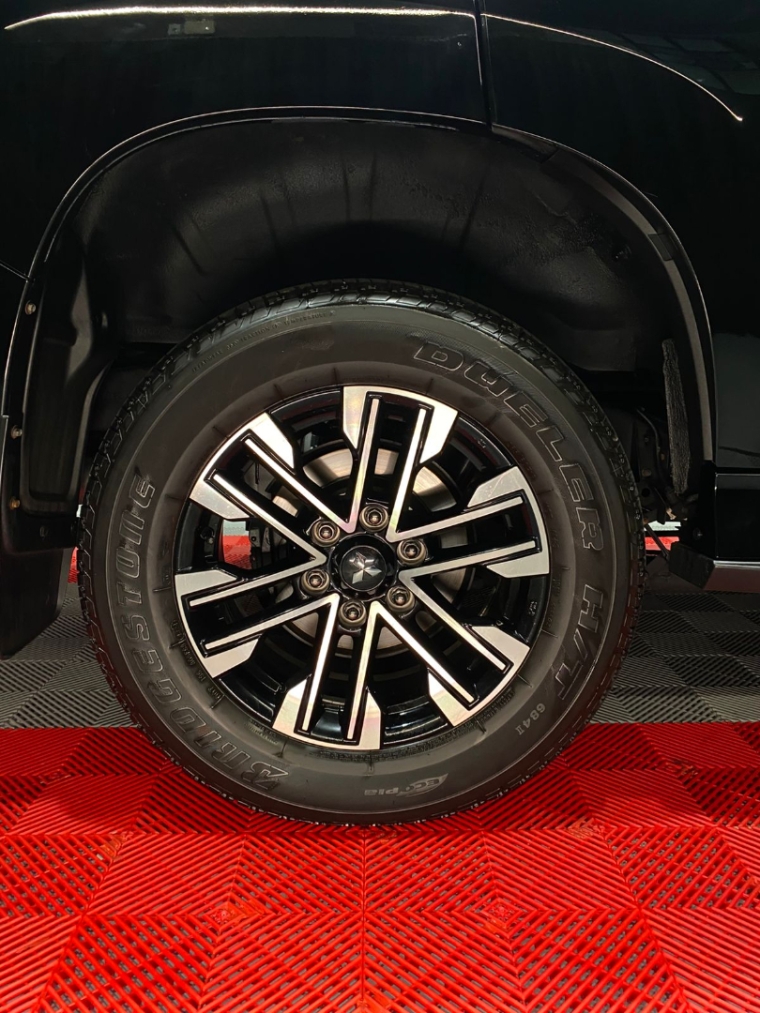 mitsubishi pajero sport 2.4 16v mivec turbo diesel hpe-s awd automatico 4p 202317