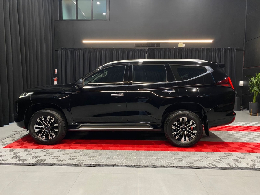 mitsubishi pajero sport 2.4 16v mivec turbo diesel hpe-s awd automatico 4p 202316