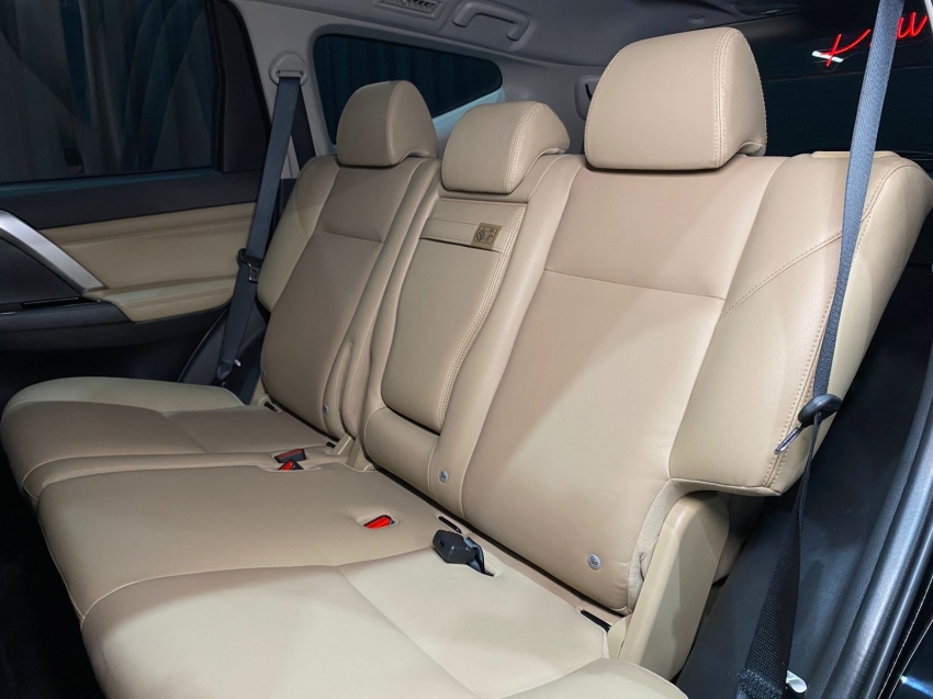 mitsubishi pajero sport 2.4 16v mivec turbo diesel hpe-s awd automatico 4p 20239