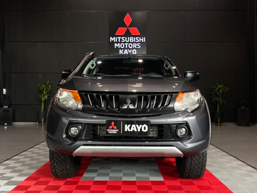 mitsubishi l200 triton 2.4 16v turbo diesel sport gls cd 4p 4x4 manual 20171