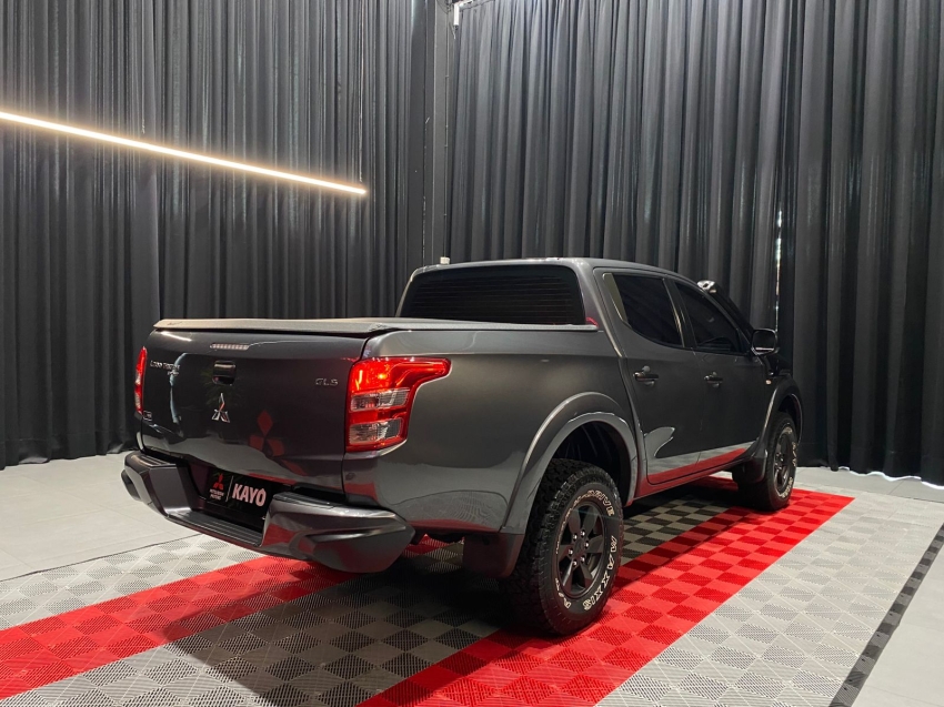 mitsubishi l200 triton 2.4 16v turbo diesel sport gls cd 4p 4x4 manual 201710