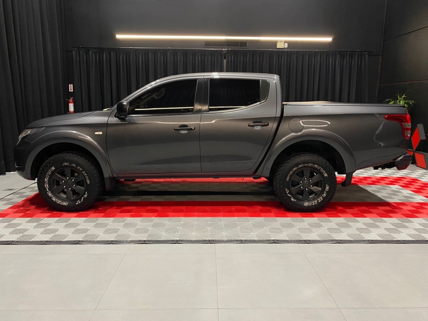 mitsubishi l200 triton 2.4 16v turbo diesel sport gls cd 4p 4x4 manual 201715