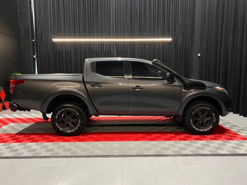 mitsubishi l200 triton 2.4 16v turbo diesel sport gls cd 4p 4x4 manual 201714