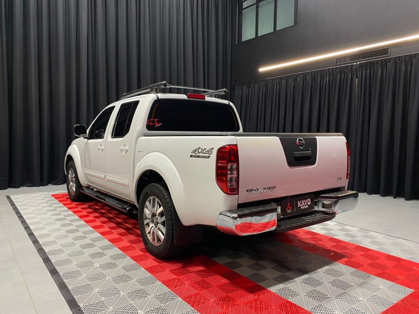 nissan frontier 2.5 sl 4x4 cd turbo eletronic diesel 4p automatico 201514