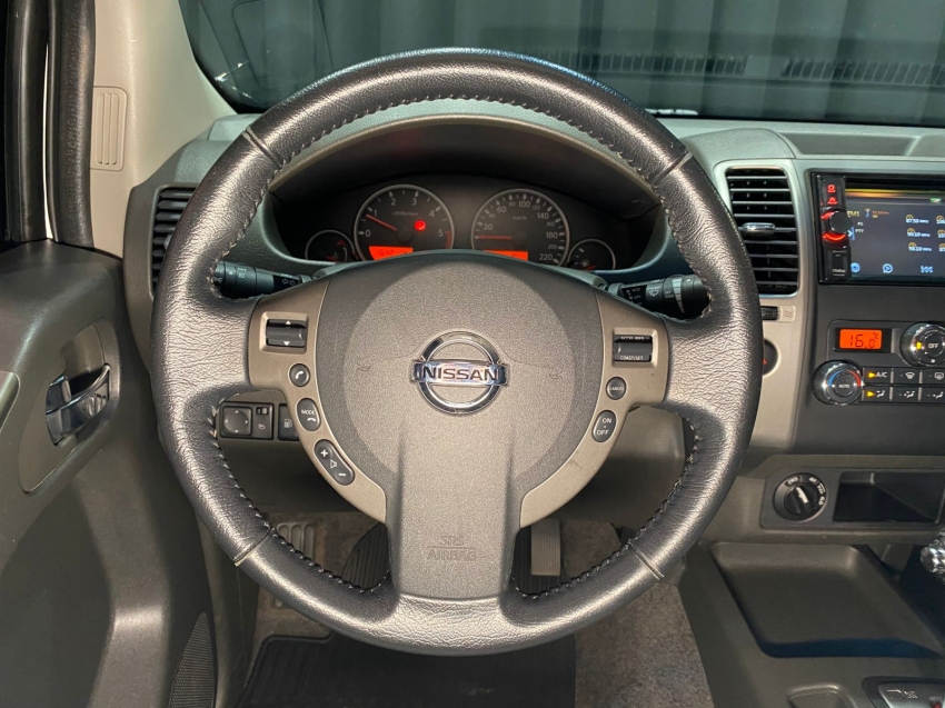 nissan frontier 2.5 sl 4x4 cd turbo eletronic diesel 4p automatico 20153