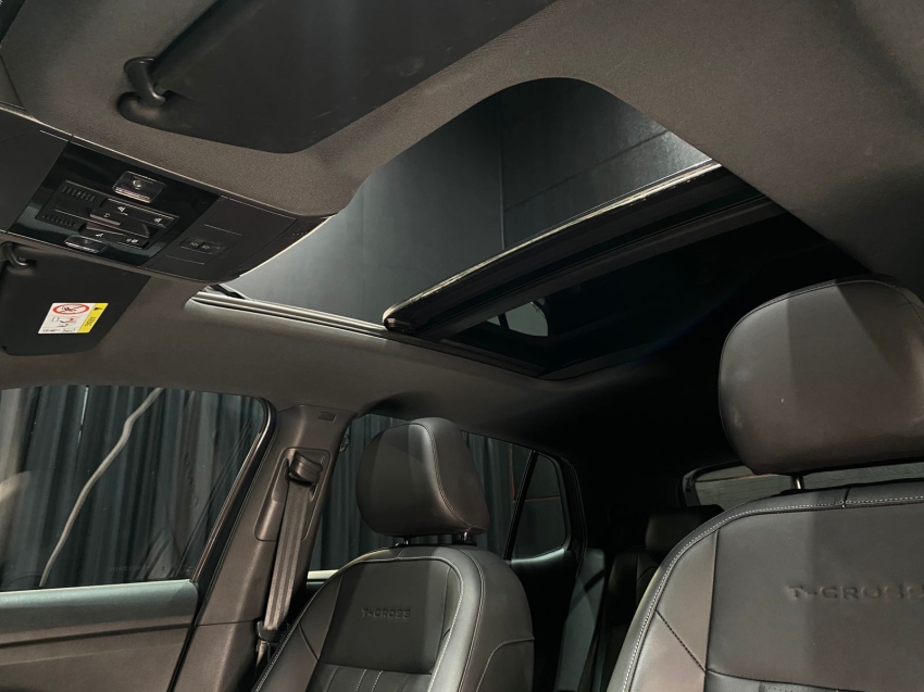 volkswagen t-cross 1.4 250 tsi total flex highline automatico 4p 202511