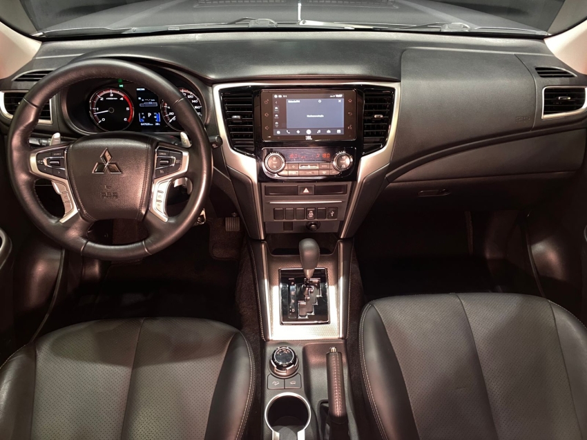 mitsubishi l200 triton 2.4 16v turbo diesel sport hpe cd 4p 4x4 automatico eletrico 20245