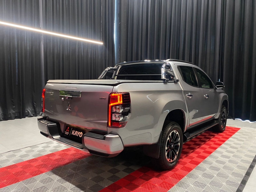 mitsubishi l200 triton 2.4 16v turbo diesel sport hpe cd 4p 4x4 automatico eletrico 202410