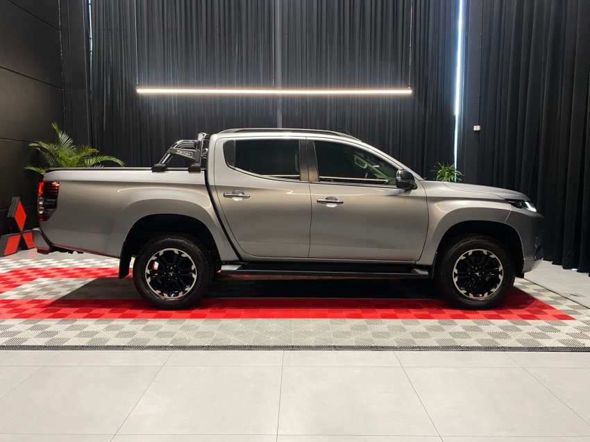 mitsubishi l200 triton 2.4 16v turbo diesel sport hpe cd 4p 4x4 automatico eletrico 202414