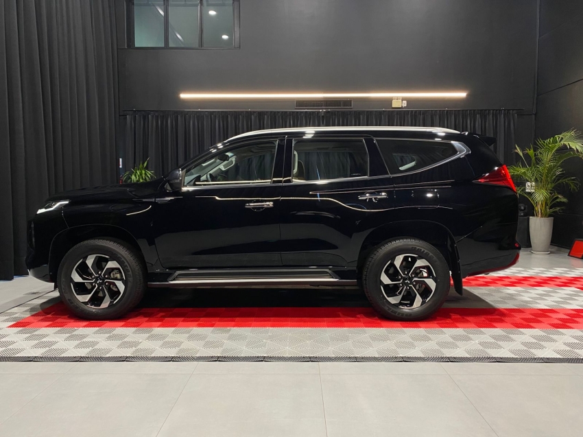 mitsubishi pajero sport 2.4 16v mivec turbo diesel hpe-s awd automatico 4p 202519