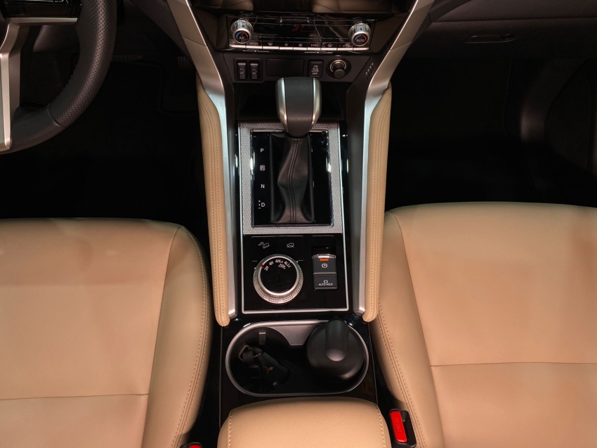 mitsubishi pajero sport 2.4 16v mivec turbo diesel hpe-s awd automatico 4p 20258