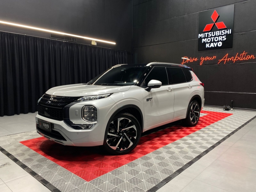 mitsubishi outlander 2.4 phev signature s-awc dht hibrido 4p automatico 20262