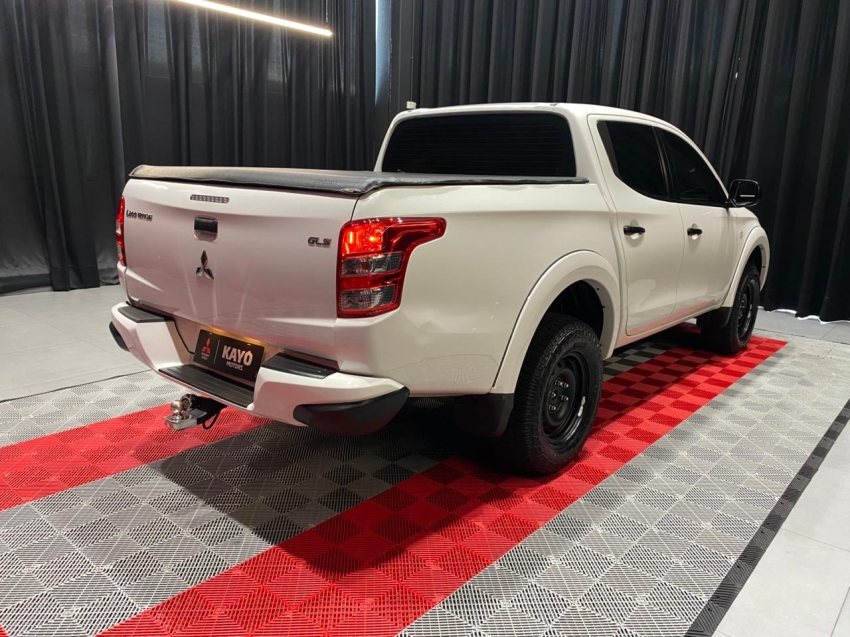 mitsubishi l200 triton 2.4 16v turbo diesel gls cd 4x4 automatico 4p 202310