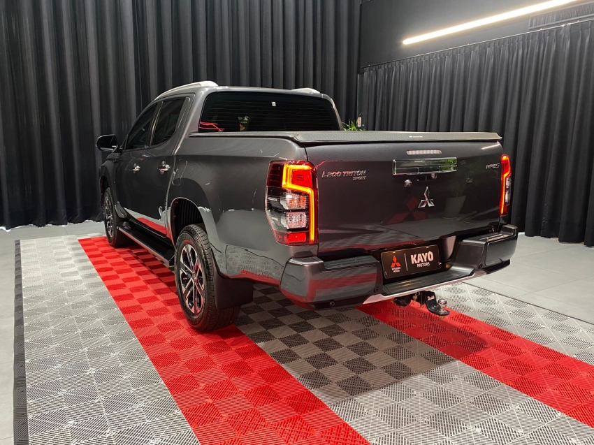 mitsubishi l200 triton 2.4 16v turbo diesel sport hpe-s cd 4p 4x4 automatico 202413