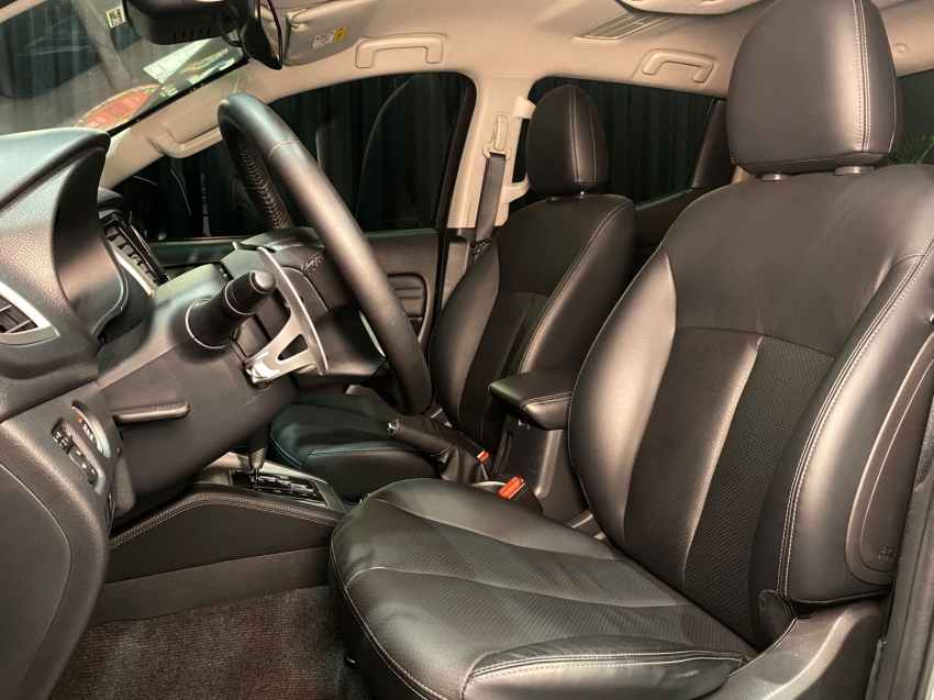 mitsubishi l200 triton 2.4 16v turbo diesel sport hpe-s cd 4p 4x4 automatico 20248