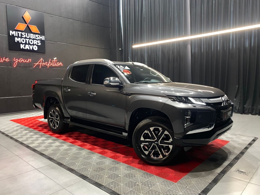 mitsubishi l200 triton 2.4 16v turbo diesel sport hpe-s cd 4p 4x4 automatico 2024