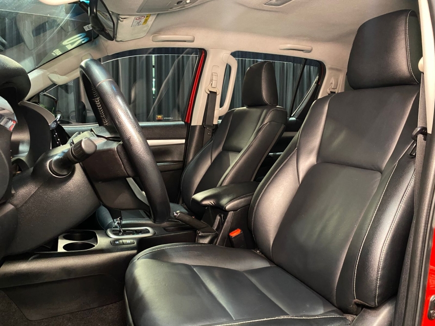 toyota hilux 2.8 srv 4x4 cd 16v diesel 4p automatico 20208