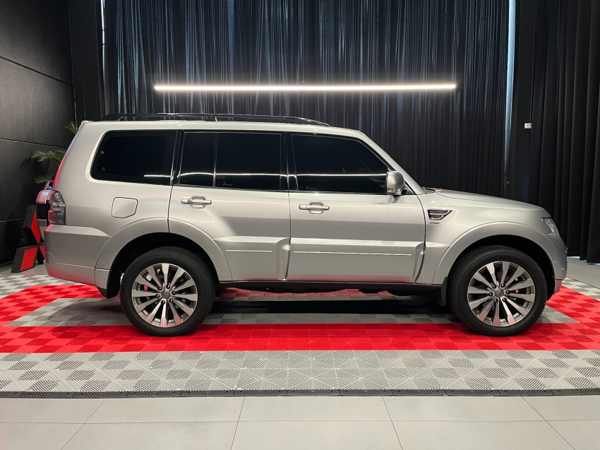 mitsubishi pajero full 3.2 hpe 4x4 16v turbo intercooler diesel 4p automatico 201915