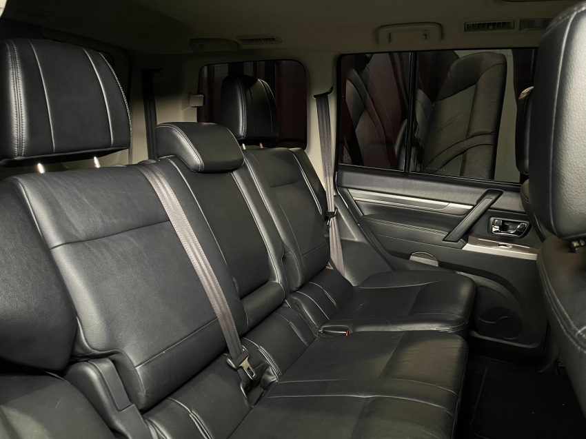 mitsubishi pajero full 3.2 hpe 4x4 16v turbo intercooler diesel 4p automatico 201910