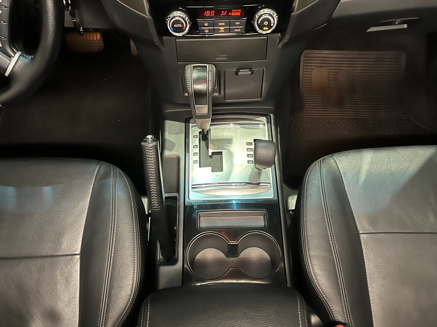 mitsubishi pajero full 3.2 hpe 4x4 16v turbo intercooler diesel 4p automatico 20195