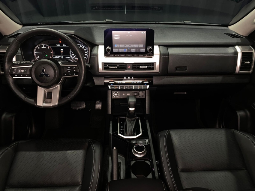 mitsubishi triton 2.4 biturbo diesel hpe-s 4x4 automatico 4p 20266