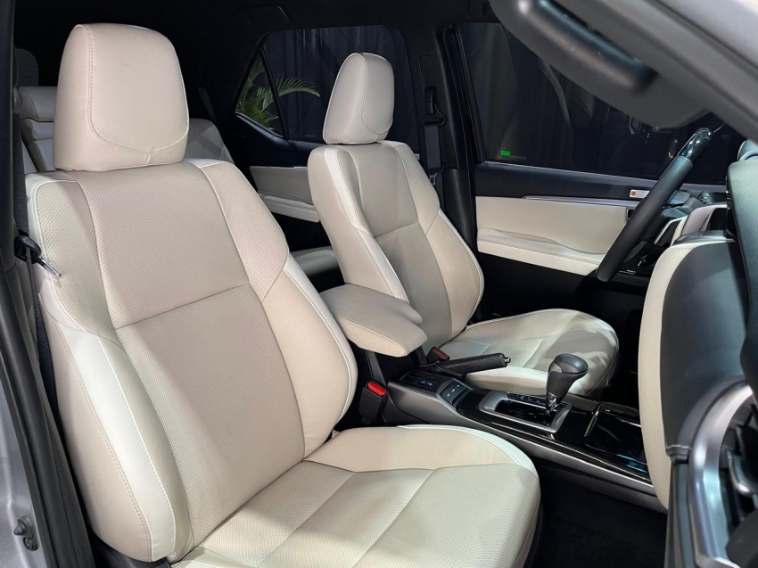 toyota hilux sw4 2.8 d-4d turbo diesel diamond 7l 4x4 automatico 4p 20249