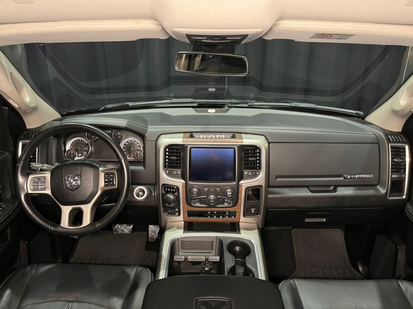 ram 1500 5.7 v8 gasolina limited cd 4x4 automatico 4p 20235