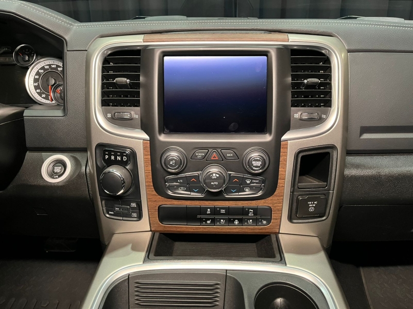 ram 1500 5.7 v8 gasolina limited cd 4x4 automatico 4p 20236